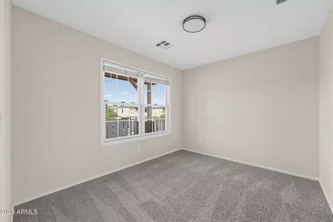 Bedroom - 2321 E Chanute Pass, Phoenix, AZ 85040 photo 1 of 2