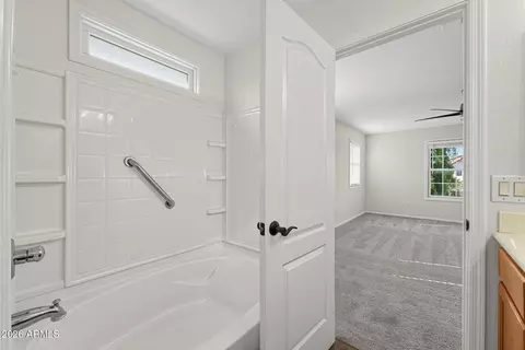 Bath - 2321 E Chanute Pass, Phoenix, AZ 85040 photo 2 of 3