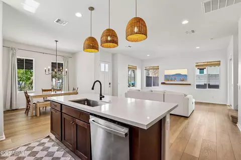 Kitchen - 26327 N 22nd Dr, Phoenix, AZ 85085 photo 4 of 4