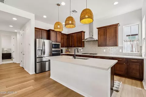 Kitchen - 26327 N 22nd Dr, Phoenix, AZ 85085 photo 2 of 4