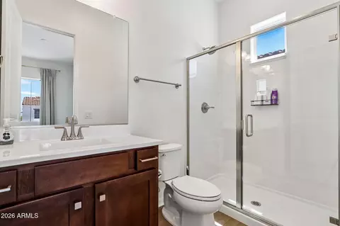 Bath - 26327 N 22nd Dr, Phoenix, AZ 85085 photo 3 of 4