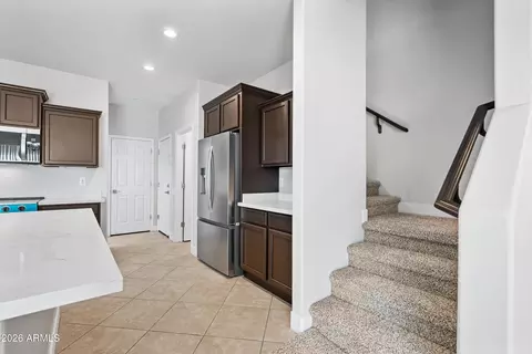 Entry Way - 1948 W Davis Rd, Phoenix, AZ 85023 photo 4 of 8