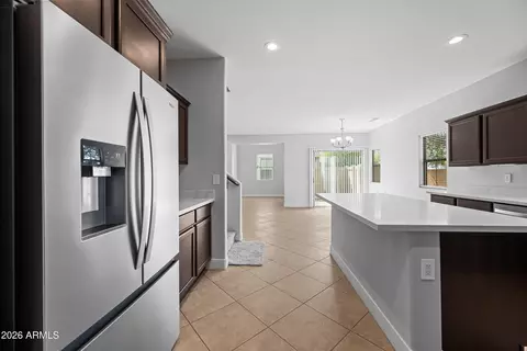 Kitchen - 1948 W Davis Rd, Phoenix, AZ 85023 photo 5 of 5