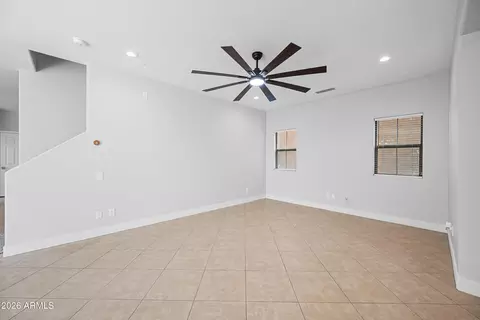 Living - 1948 W Davis Rd, Phoenix, AZ 85023 photo 4 of 6