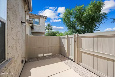 Exterior - 1948 W Davis Rd, Phoenix, AZ 85023 photo 3 of 6