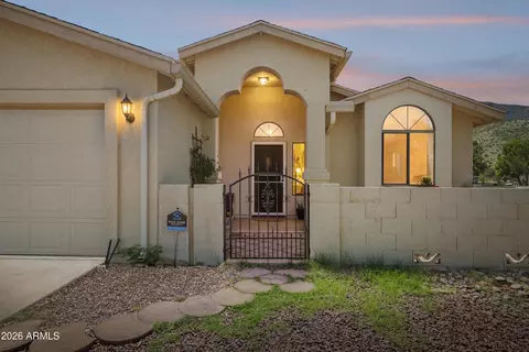 Exterior - 4860 E Franklin Pl, Hereford, AZ 85615 photo 1 of 8