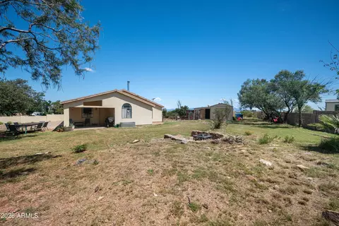 Exterior - 4860 E Franklin Pl, Hereford, AZ 85615 photo 5 of 8