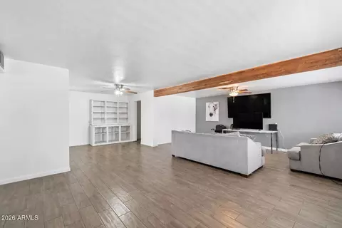 Living - 5624 N 30th Dr, Phoenix, AZ 85017 photo 1 of 1