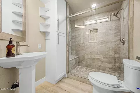 Bath - 215 N Power Rd #423, Mesa, AZ 85205 photo 3 of 3