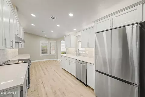 Kitchen - 215 N Power Rd #423, Mesa, AZ 85205 photo 1 of 4