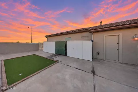 Exterior - 9823 E Greenway St, Mesa, AZ 85207 photo 15 of 18