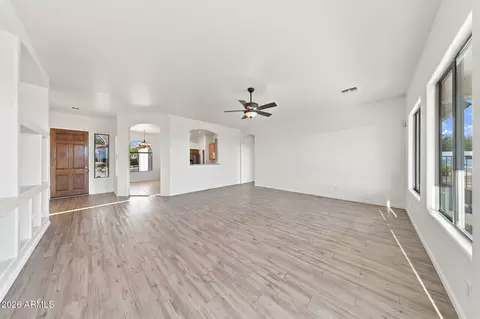 Living - 9823 E Greenway St, Mesa, AZ 85207 photo 4 of 8