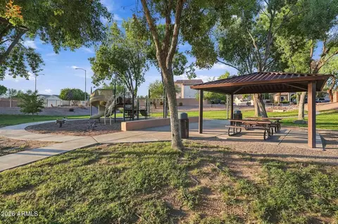 Exterior - 9823 E Greenway St, Mesa, AZ 85207 photo 16 of 18