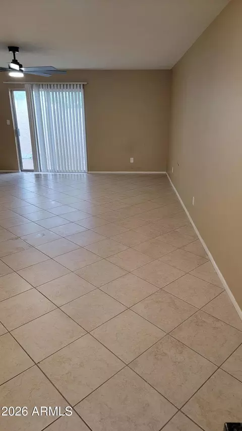 3345 E University Dr #74, Mesa, AZ 85213