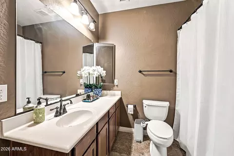 Bath - 2754 E Parkview Dr, Gilbert, AZ 85295 photo 6 of 6