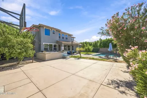 Exterior - 2754 E Parkview Dr, Gilbert, AZ 85295 photo 9 of 13