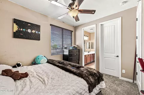 Bedroom - 2754 E Parkview Dr, Gilbert, AZ 85295 photo 7 of 9