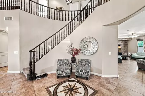 Entry Way - 2754 E Parkview Dr, Gilbert, AZ 85295 photo 3 of 7