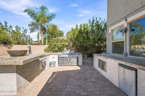 Exterior - 2754 E Parkview Dr, Gilbert, AZ 85295 photo 13 of 13