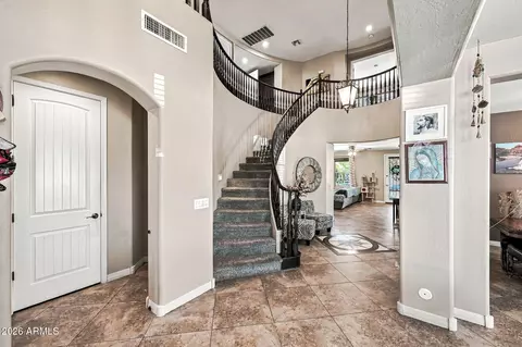 Entry Way - 2754 E Parkview Dr, Gilbert, AZ 85295 photo 5 of 7