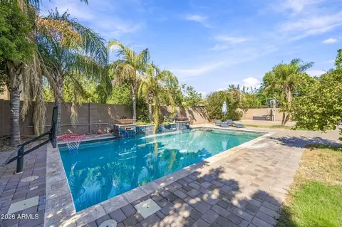 Exterior - 2754 E Parkview Dr, Gilbert, AZ 85295 photo 10 of 13