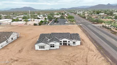 View/Area - 616 E Leisure Ln, Phoenix, AZ 85086 photo 1 of 2