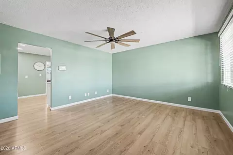 Living - 2045 W Cholla St, Phoenix, AZ 85029 photo 3 of 4