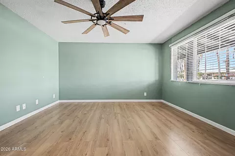 Living - 2045 W Cholla St, Phoenix, AZ 85029 photo 4 of 4