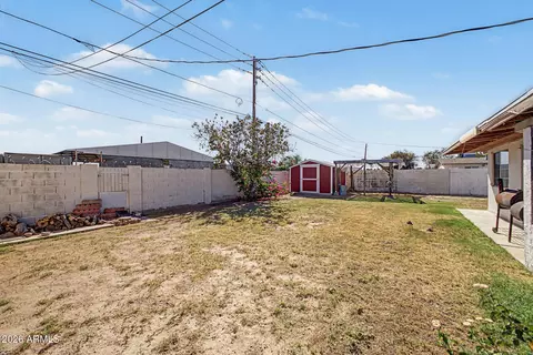 Exterior - 2045 W Cholla St, Phoenix, AZ 85029 photo 4 of 7
