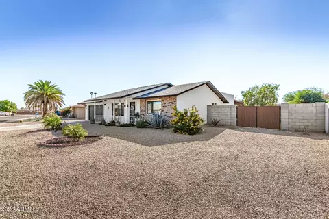 18230 N Organ Pipe Dr, Sun City, AZ 85373