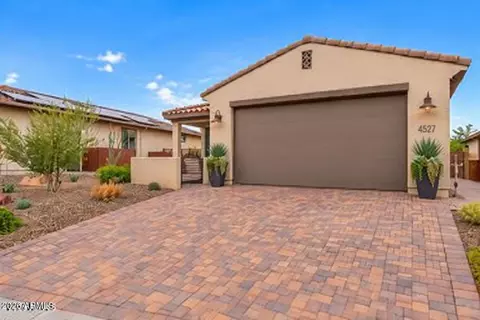 4527 Charro Ct, Wickenburg, AZ 85390
