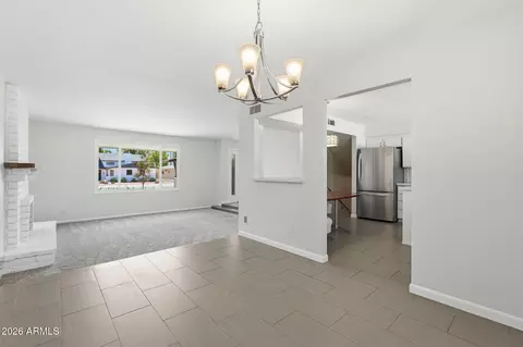 Dining - 232 Ellis Dr, Tempe, AZ 85282 photo 3 of 5