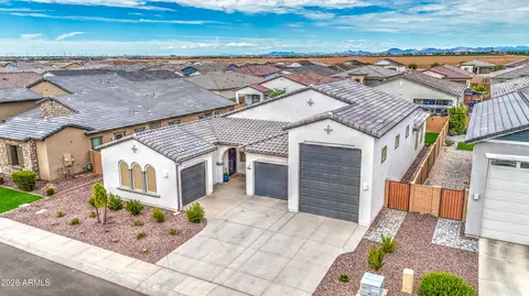 3964 E Kenley Ln, San Tan Valley, AZ 85143