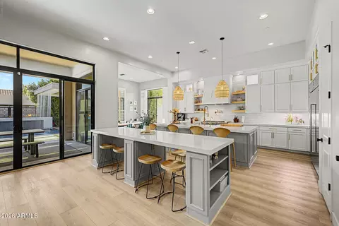 Kitchen - 2581 E Turnberry Dr, Gilbert, AZ 85298 photo 3 of 10