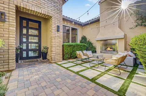 Exterior - 2581 E Turnberry Dr, Gilbert, AZ 85298 photo 14 of 45
