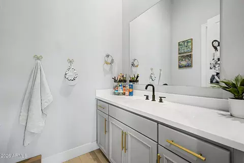 Bath - 2581 E Turnberry Dr, Gilbert, AZ 85298 photo 1 of 13