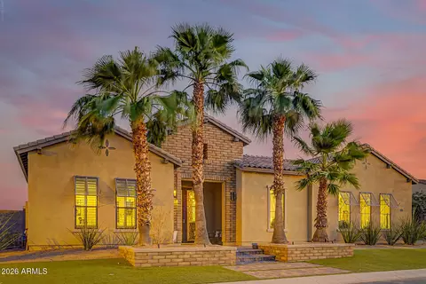 Exterior - 2581 E Turnberry Dr, Gilbert, AZ 85298 photo 4 of 45