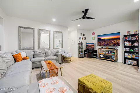 Living - 2581 E Turnberry Dr, Gilbert, AZ 85298 photo 6 of 6