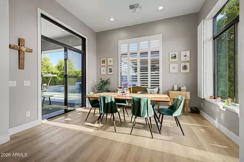Dining - 2581 E Turnberry Dr, Gilbert, AZ 85298 photo 2 of 3