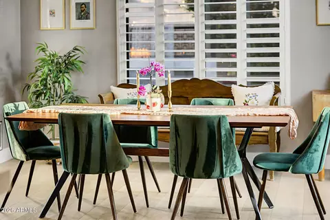 Dining - 2581 E Turnberry Dr, Gilbert, AZ 85298 photo 3 of 3