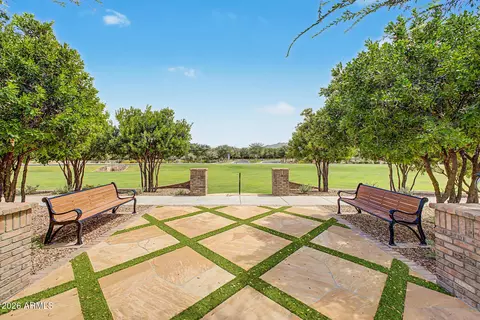 View/Area - 2581 E Turnberry Dr, Gilbert, AZ 85298 photo 10 of 11