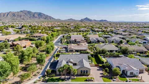View/Area - 2581 E Turnberry Dr, Gilbert, AZ 85298 photo 1 of 11