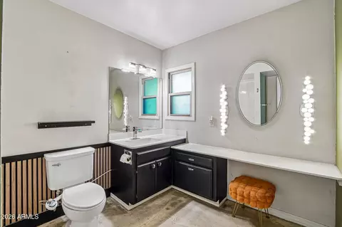 Bath - 2460 E Claire Dr, Phoenix, AZ 85032 photo 3 of 4