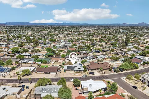 View/Area - 2460 E Claire Dr, Phoenix, AZ 85032 photo 5 of 12