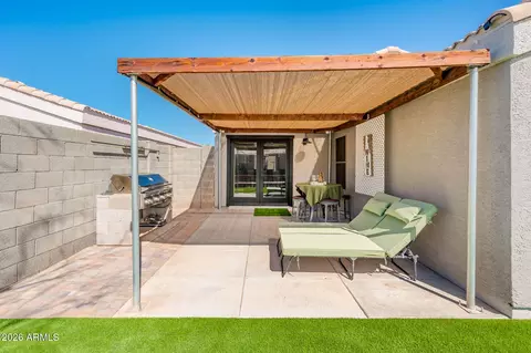 Exterior - 1231 W Diamond Ave, Apache Junction, AZ 85120 photo 2 of 4