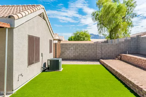 Exterior - 1231 W Diamond Ave, Apache Junction, AZ 85120 photo 3 of 4