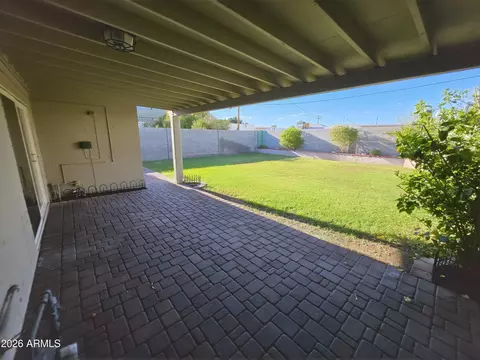 Exterior - 2710 E Amelia Ave, Phoenix, AZ 85016 photo 1 of 2