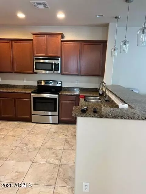 Kitchen - 4754 E Red Oak Ln #101, Gilbert, AZ 85297 photo 3 of 3
