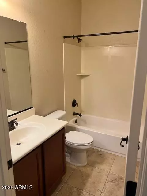 Bath - 4754 E Red Oak Ln #101, Gilbert, AZ 85297 photo 1 of 4
