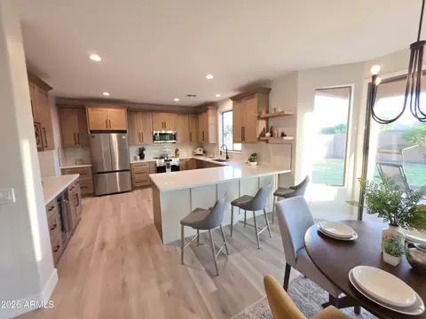 5023 W Magdalena Ln, Laveen, AZ 85339